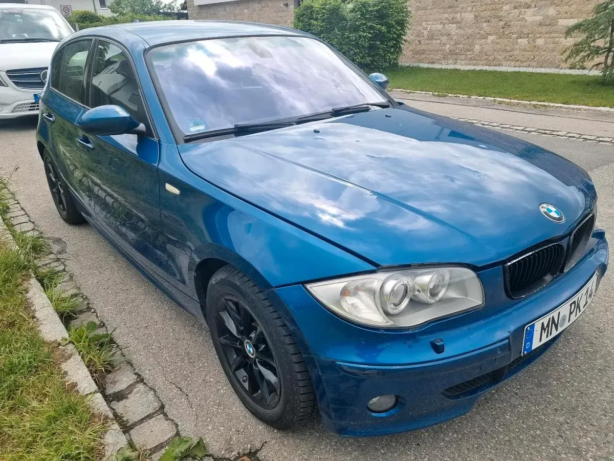 Gebraucht BMW 118 129 PS (94 kW) 2005 Blau Kleinwagen