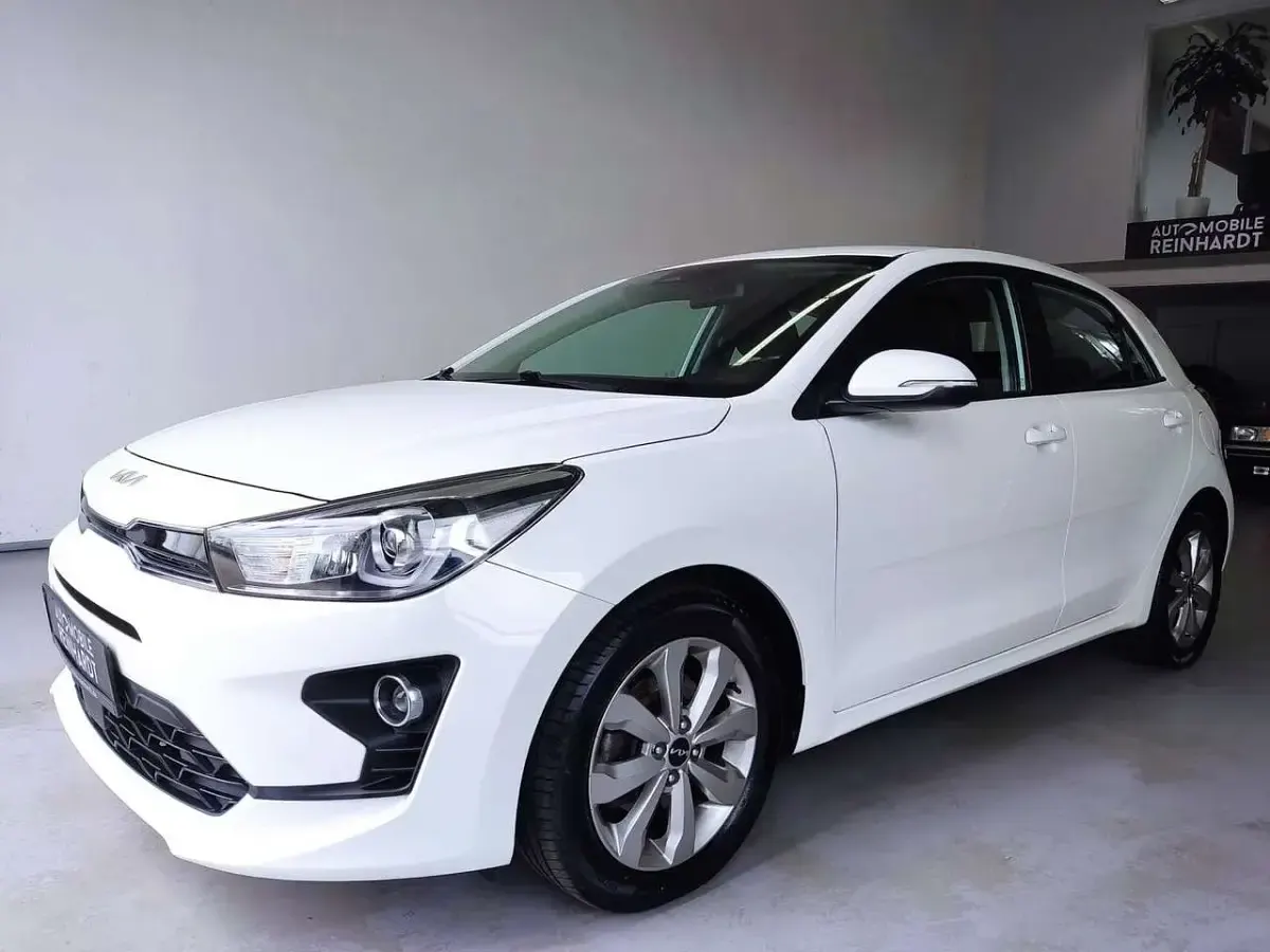 Gebraucht Kia Rio Vision 84 PS (61 kW) 2022 Weiß Kleinwagen