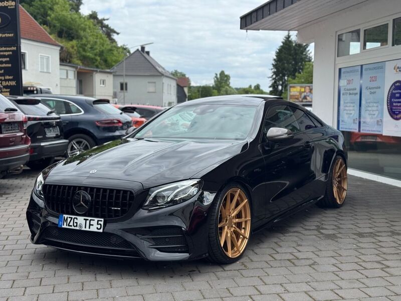 Schwarz Gebraucht 2018 Mercedes E53 AMG AMG | 59.900 € - Bild 1/4