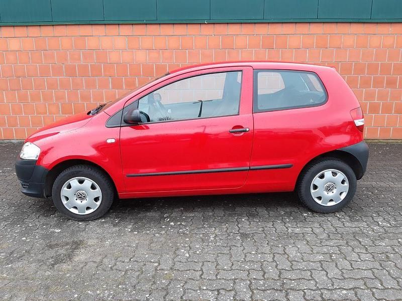 Usata VW Fox 54 CV (39 kW) 2006 Rosso Utilitaria