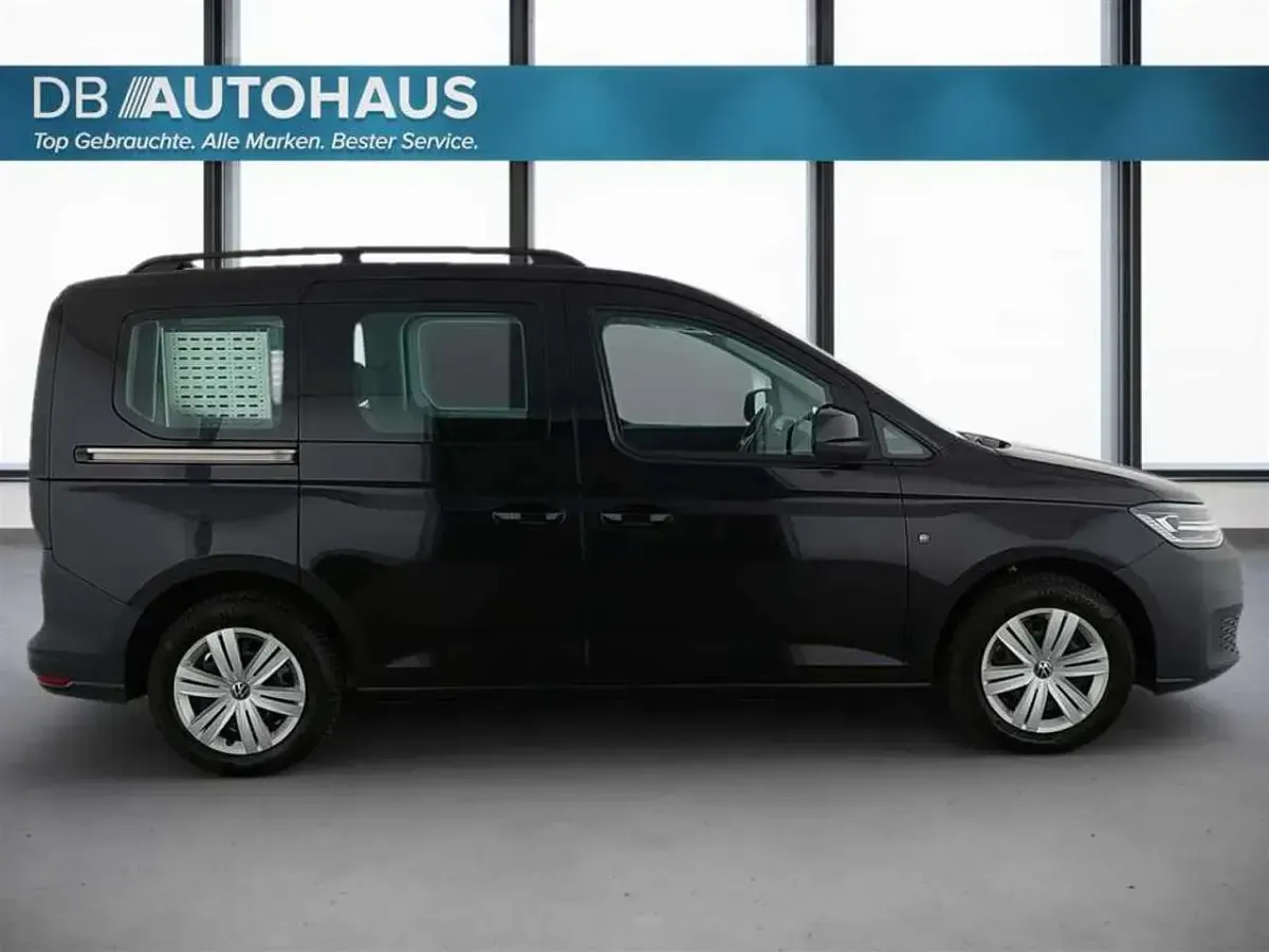 Gebraucht VW Caddy 122 PS (89 kW) 2023 Schwarz Van / Kleinbus
