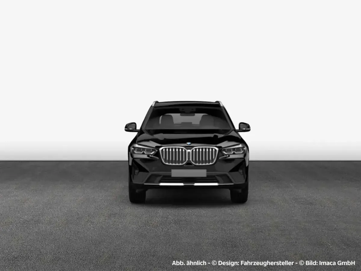 Gebraucht BMW X3 Sport Line 190 PS (139 kW) 2023 Saphirschwarz metallic SUV