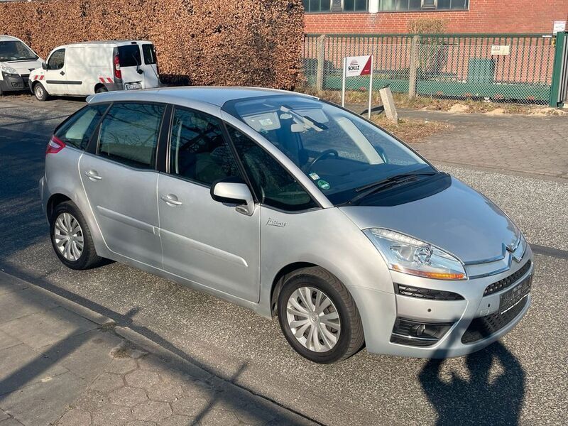 Grau Gebraucht 2010 Citroën C4 Picasso Tendance Van / Kleinbus | 4.750 € (Fairer Preis) - Bild 1/4