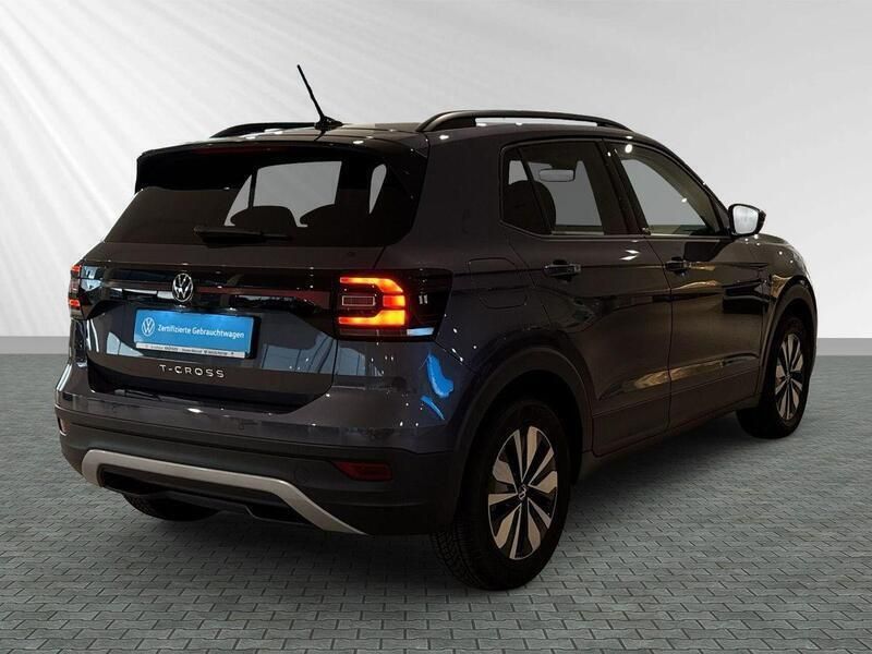 Gebraucht VW T-Cross Move 110 PS (80 kW) 2023 Andere farbe SUV