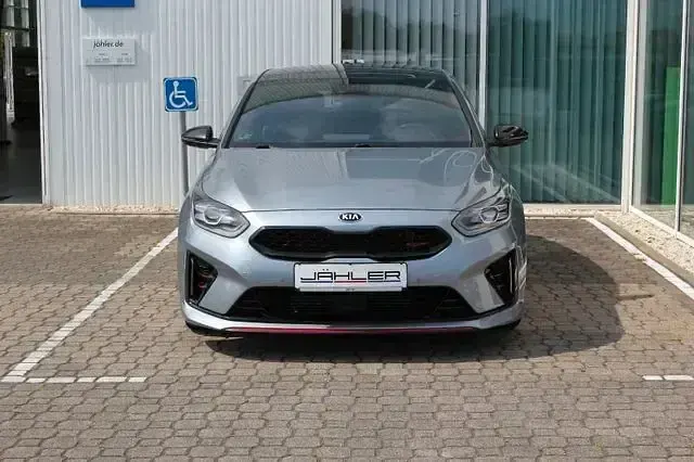 Second-hand Kia ProCeed GT Comfort 204 CP (150 kW) 2020 Argintiu Hatchback