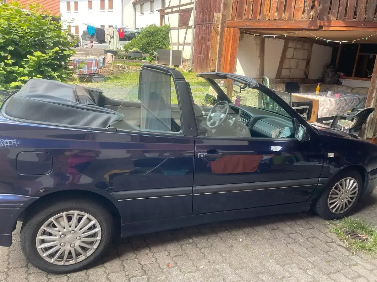 Gebraucht VW Golf Cabriolet 75 PS (55 kW) 1995 Blau Cabrio