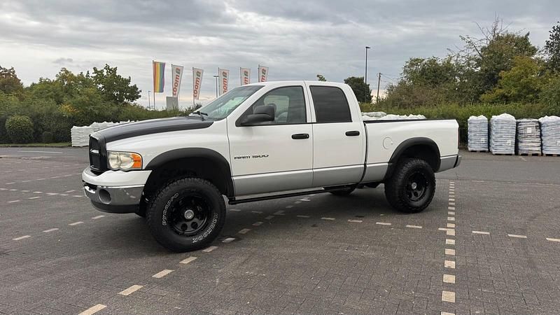 Weiß Gebraucht 2003 Dodge Ram Abholung | 16.499 € - Bild 1/4