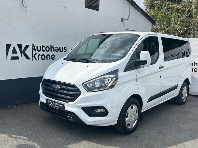 Weiß Gebraucht 2022 Ford Transit Custom Trend Van / Kleinbus | 24.380 € (Fairer Preis) - Bild 1/4