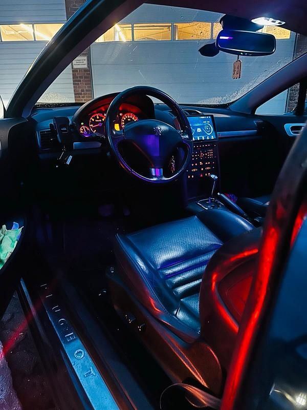 Gebraucht Peugeot 407 Coupe Sport 207 PS (152 kW) 2006 Andere farben Coupé