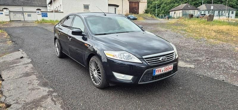 Schwarz Gebraucht 2007 Ford Mondeo Ghia Limousine | 5.900 € - Bild 1/4