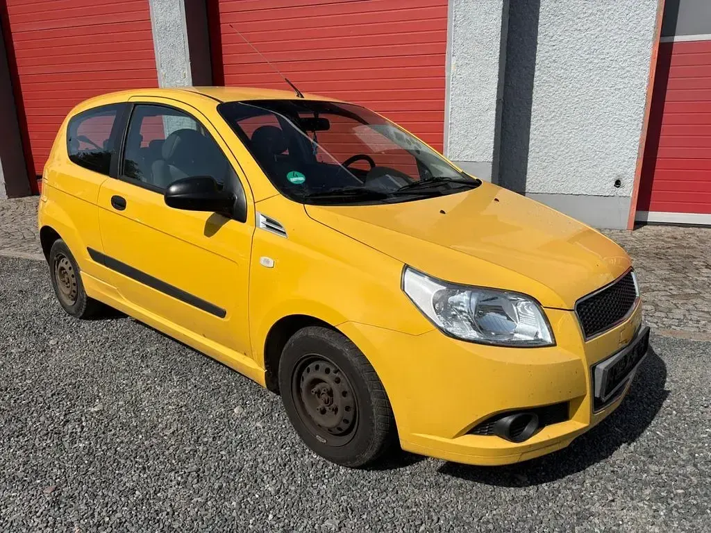 Gebraucht Chevrolet Aveo 84 PS (61 kW) 2009 Gelb Kleinwagen