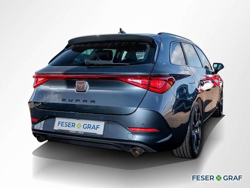 Gebraucht Cupra Leon VZ 245 PS (180 kW) 2024 Magnetic grau metallic Kombi