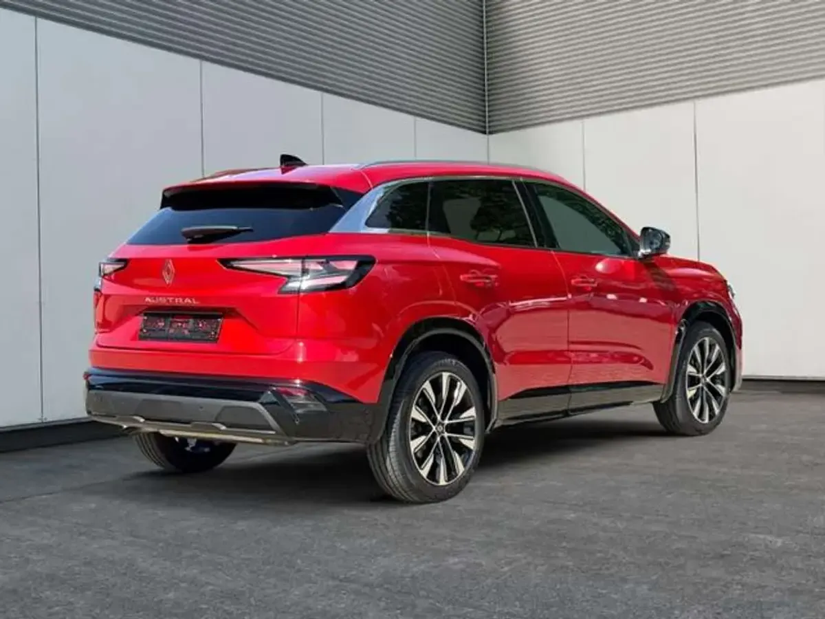 Neu Renault Austral Techno 148 PS (108 kW) 2025 Dezirrot metallic/rot SUV