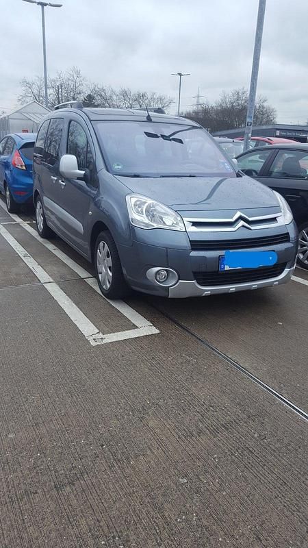 Gebraucht Citroën Berlingo 120 PS (88 kW) 2011 Grau Van / Kleinbus