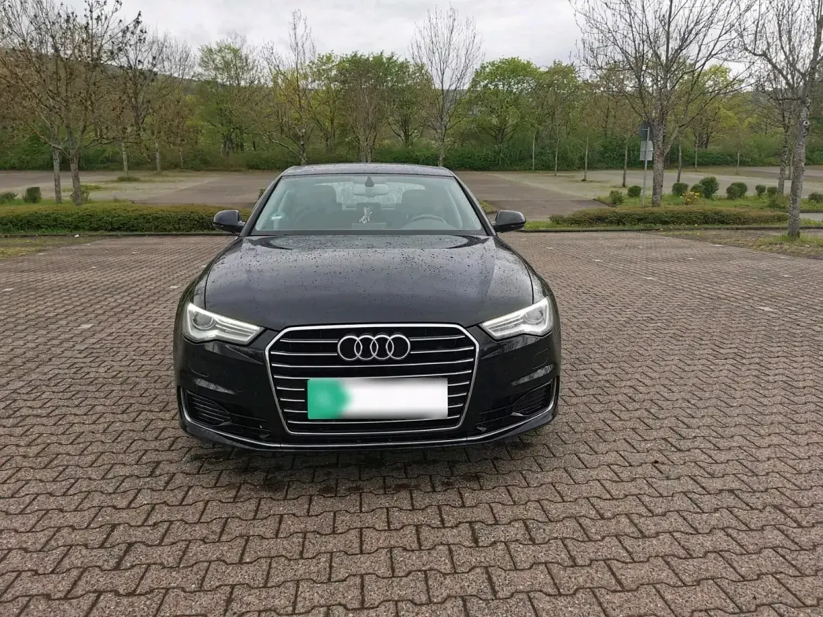 Gebraucht Audi A6 190 PS (139 kW) 2015 Schwarz Limousine