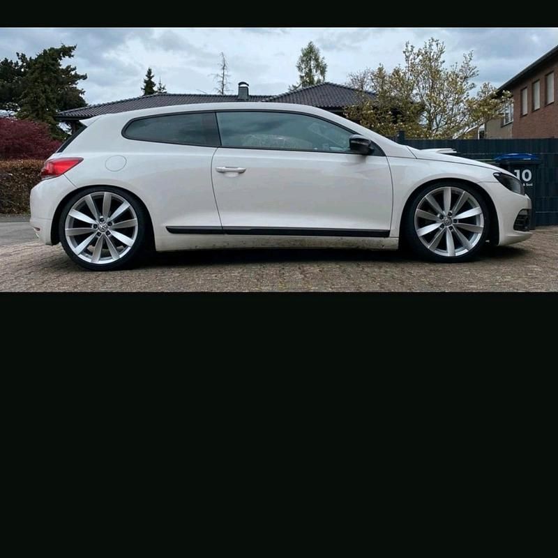 Gebraucht VW Scirocco 160 PS (117 kW) 2008 Weiß Coupé