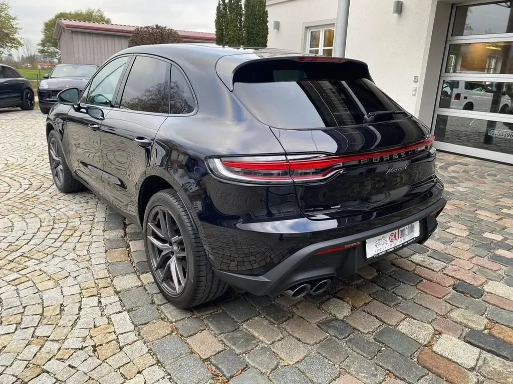 Gebraucht Porsche Macan 265 PS (194 kW) 2022 Schwarz SUV