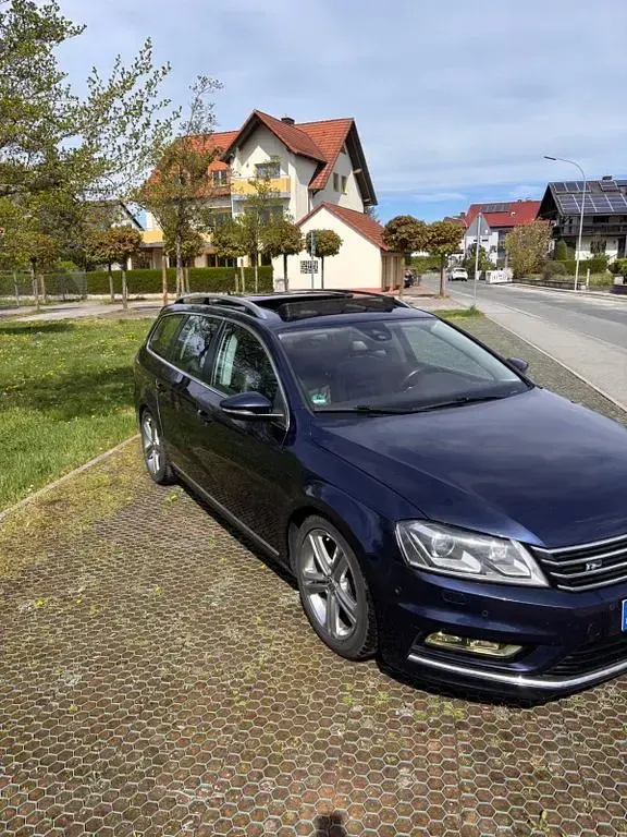 Gebraucht VW Passat R-line 211 PS (155 kW) 2013 Blau Limousine
