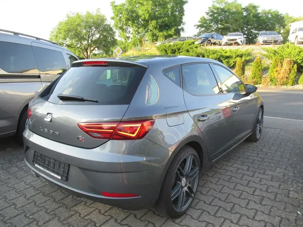 Gebraucht Seat Leon FR 150 PS (110 kW) 2017 Grau Limousine