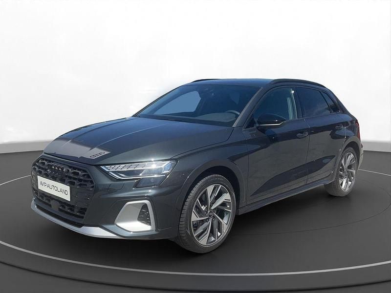 Gebraucht Audi A3 Ambiente 150 PS (110 kW) 2025 Manhattangrau metallic Limousine