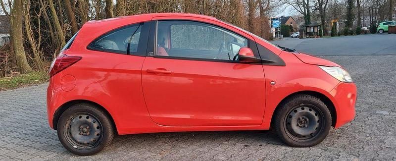 Gebraucht Ford Ka Titanium 69 PS (50 kW) 2009 Rot Kleinwagen