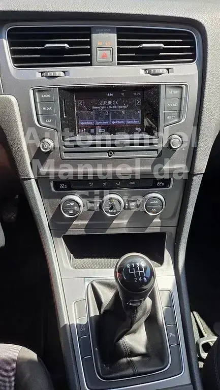 Gebraucht VW Golf VII Trendline 105 PS (77 kW) 2015 Schwarz Kombi