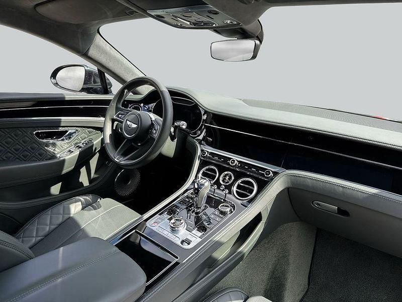 Gebraucht Bentley Continental GT 659 PS (484 kW) 2023 Grün Coupé