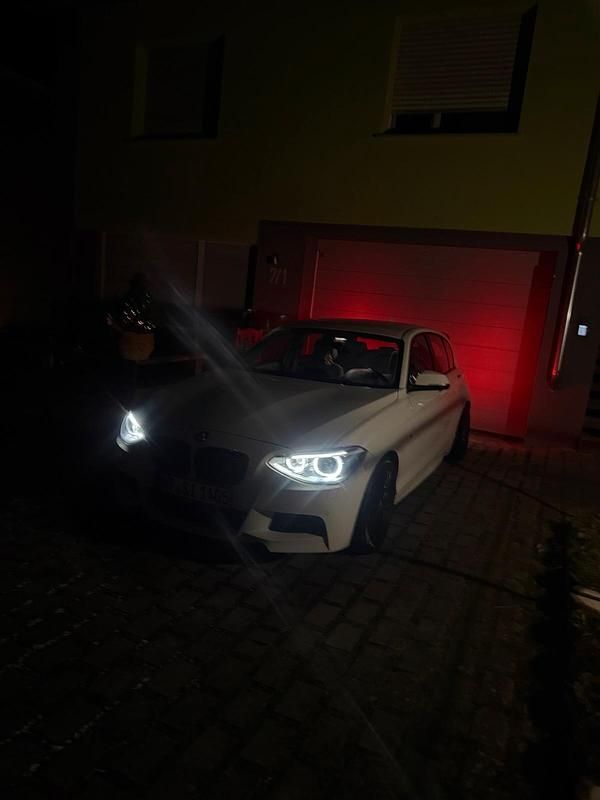 Gebraucht BMW 116 M Sport 240 PS (176 kW) 2015 Weiß Kleinwagen