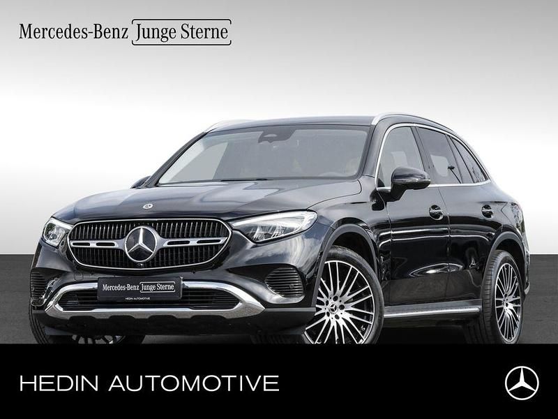 Schwarz Gebraucht 2024 Mercedes GLC200 Avantgarde SUV | 50.480 € (Fairer Preis) - Bild 1/4