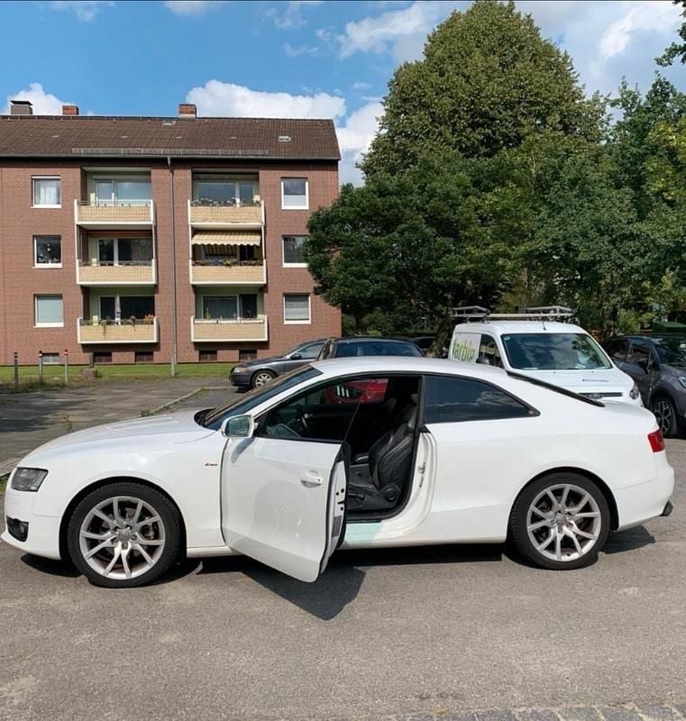 Gebraucht Audi A5 S-Line 160 PS (117 kW) 2010 Weiß Coupé