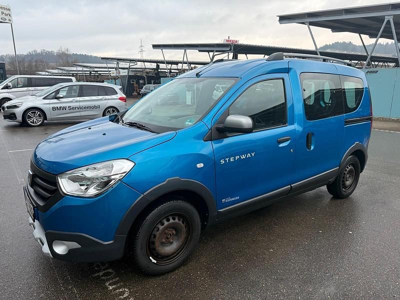 Gebraucht Dacia Dokker 116 PS (85 kW) 2015 Blau Van / Kleinbus
