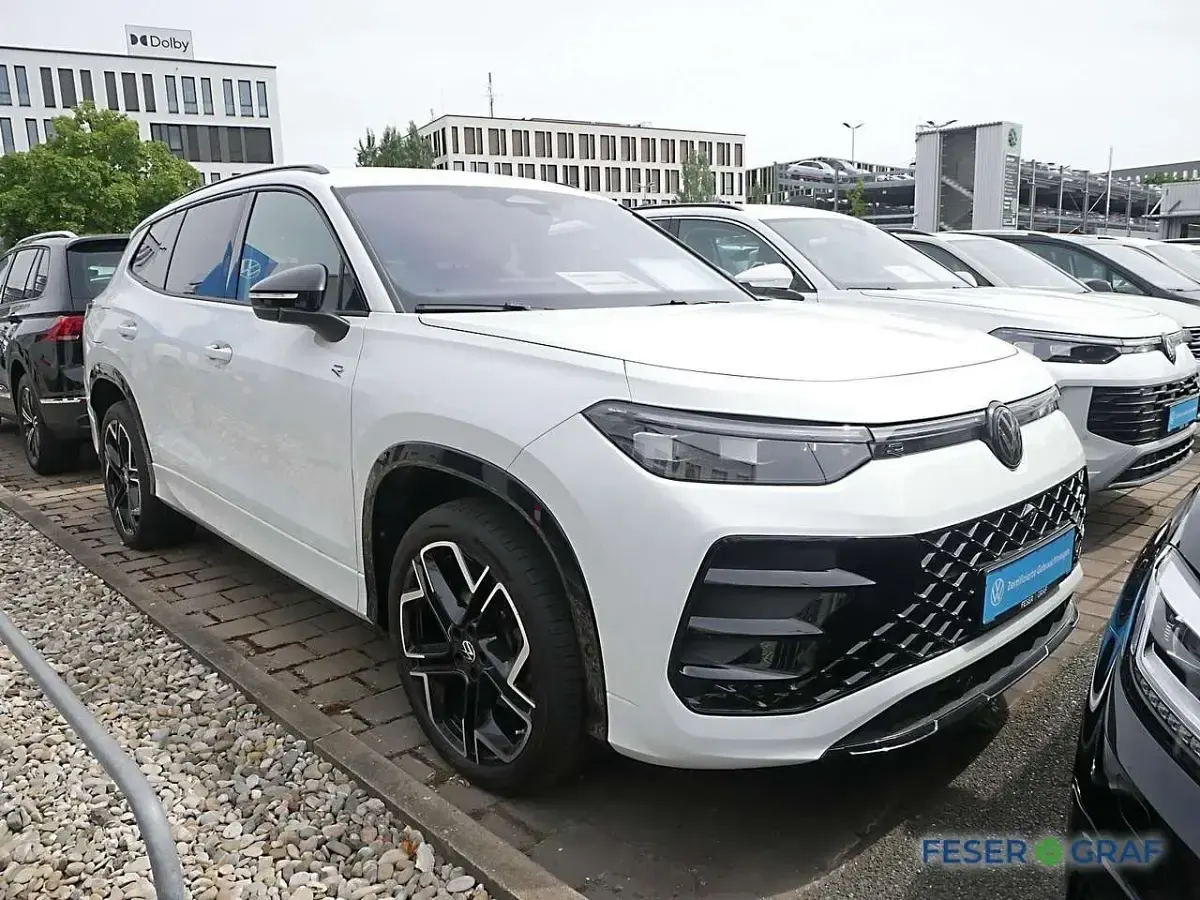 Gebraucht VW Tayron R-line 272 PS (200 kW) 2025 Weiß SUV