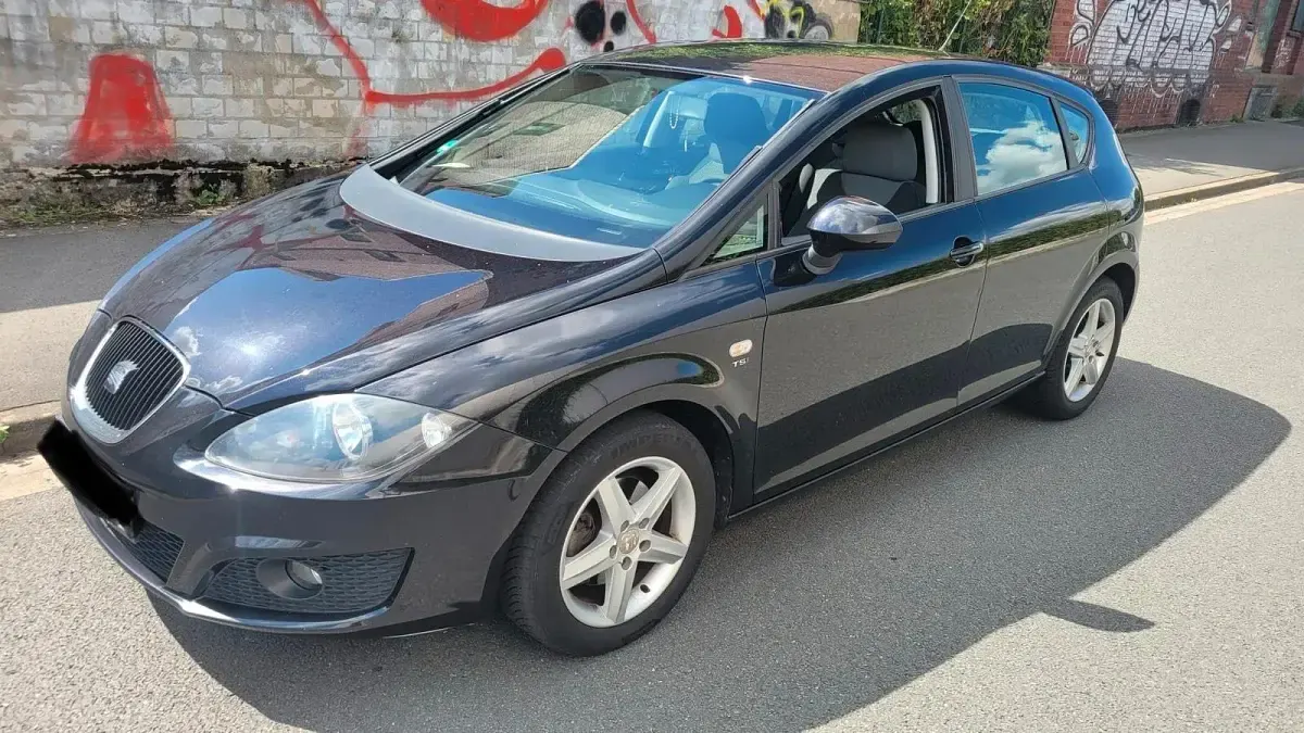 Gebraucht Seat Leon 125 PS (91 kW) 2011 Schwarz Kleinwagen