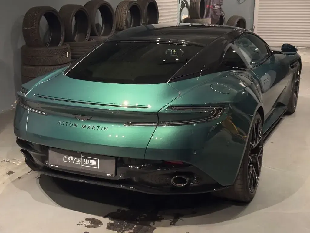 Gebraucht Aston Martin DB12 680 PS (500 kW) 2026 Grün