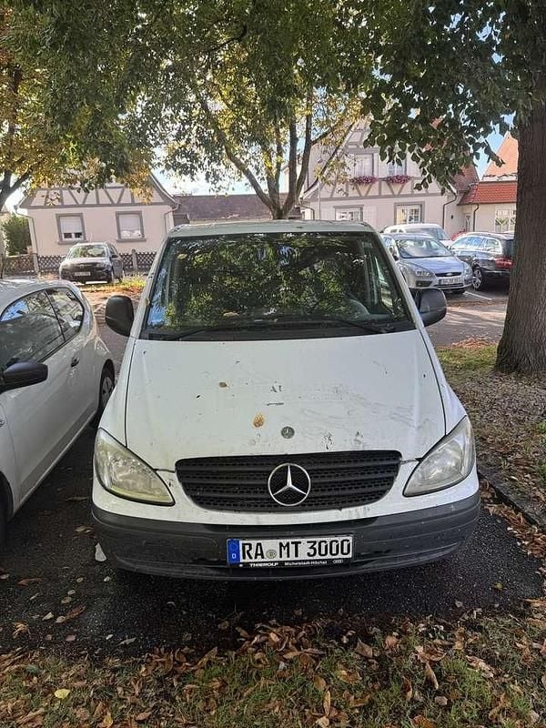 Gebraucht 2006 Mercedes Vito Van / Kleinbus | 4.500 € - Bild 1/4