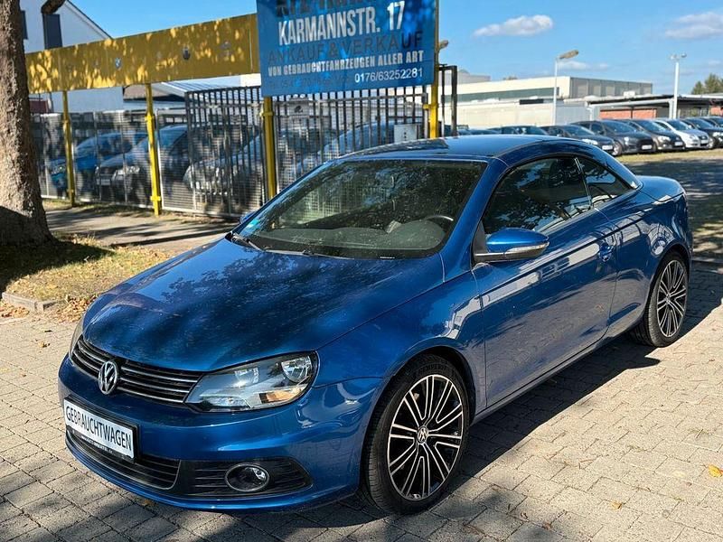 Blau Gebraucht 2014 VW Eos Exclusive Cabrio | 10.449 € (Fairer Preis) - Bild 1/4