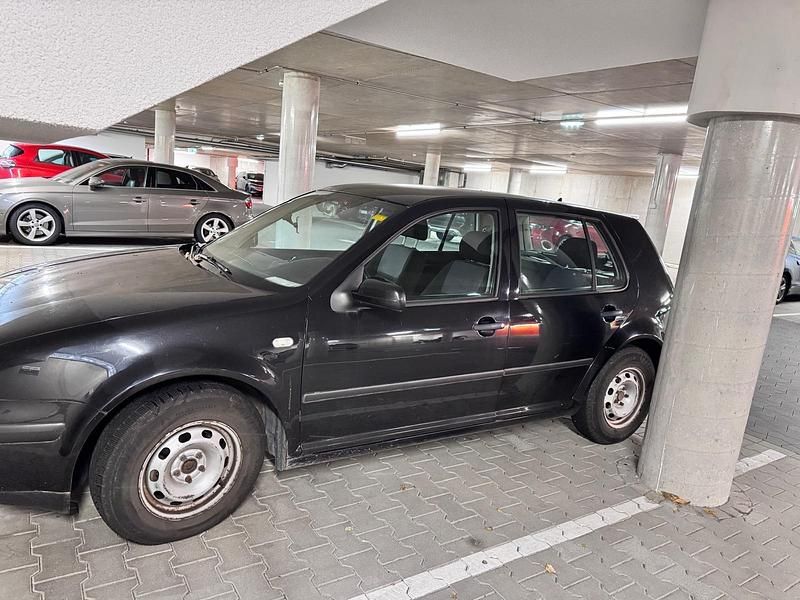 Gebraucht VW Golf IV 75 PS (55 kW) 2001 Schwarz Limousine