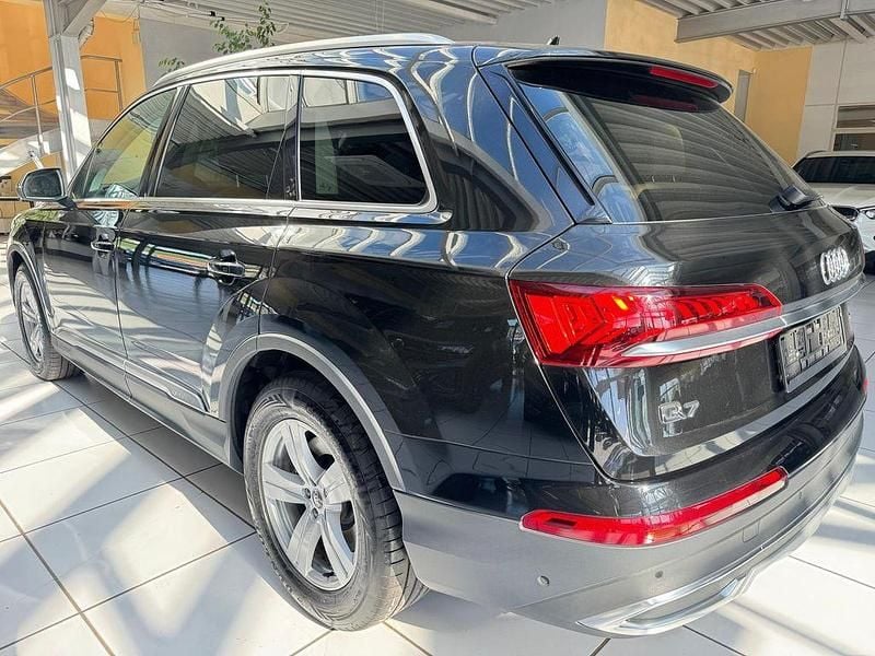 Usado Audi Q7 286 HP (210 kW) 2021 Preto SUV