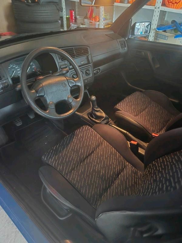 Gebraucht VW Golf Cabriolet 75 PS (55 kW) 1994 Blau Cabrio