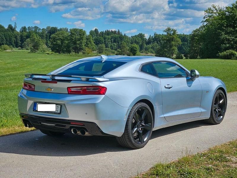 Gebraucht Chevrolet Camaro 453 PS (333 kW) 2017 Silber Coupé