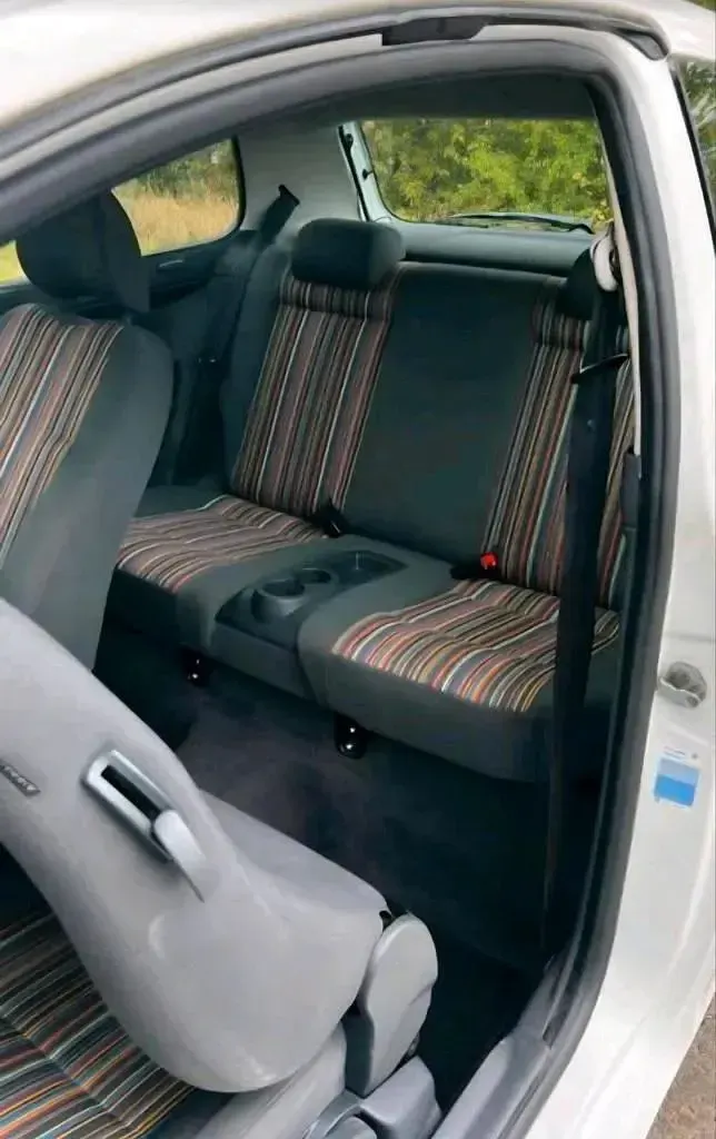Używany VW Fox 55 KM (40 kW) 2007 Biały Hatchback