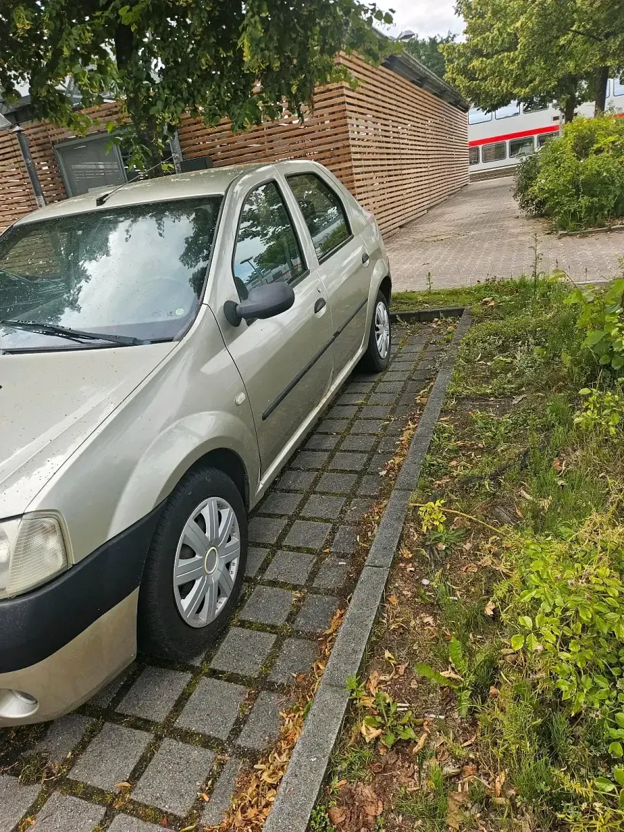 Gebraucht Dacia Logan 75 PS (55 kW) 2005 Limousine