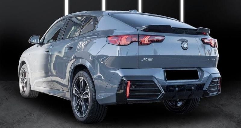 Gebraucht BMW X2 M Sport 163 PS (119 kW) 2025 Grau SUV