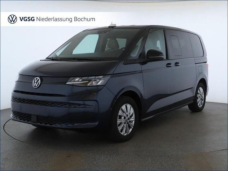 Second-hand VW Multivan Basis 150 CP (110 kW) 2025 Albastru Monovolum