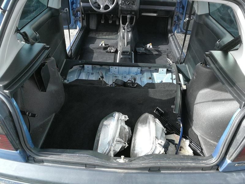 Gebraucht VW Golf III 60 PS (44 kW) 1993 Blau Kleinwagen
