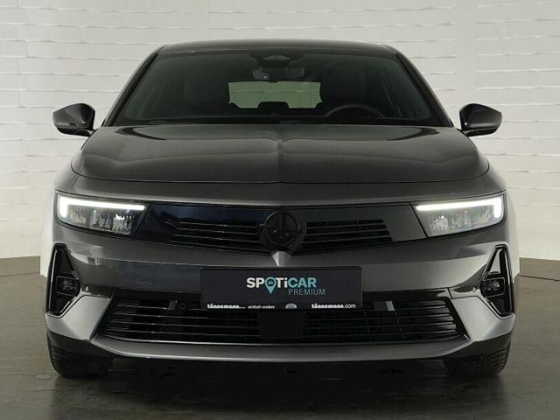 Gebraucht Opel Astra 131 PS (96 kW) 2024 Vulkan grau Limousine