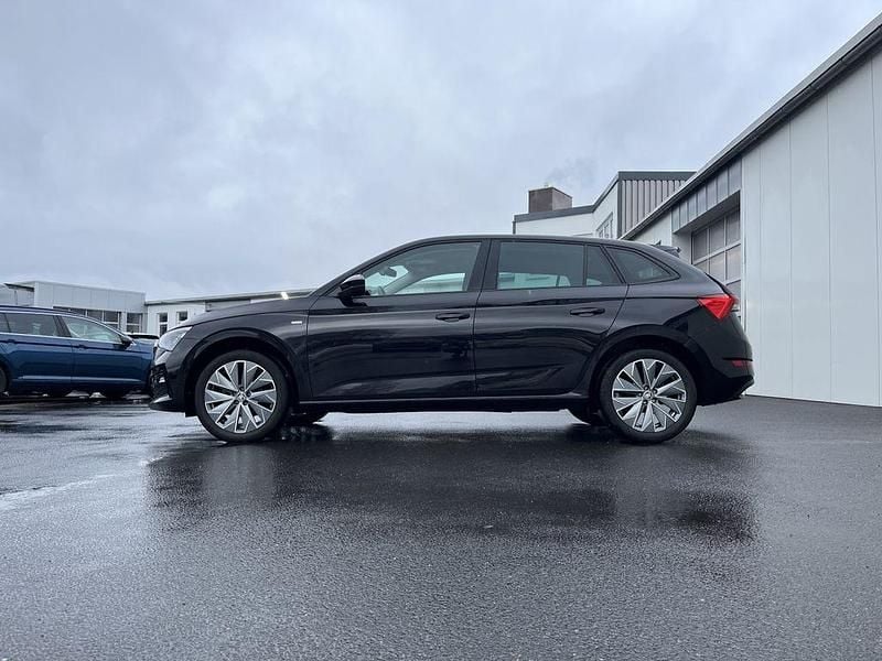 Gebraucht Skoda Scala Ambition 95 PS (69 kW) 2023 Schwarz Kleinwagen