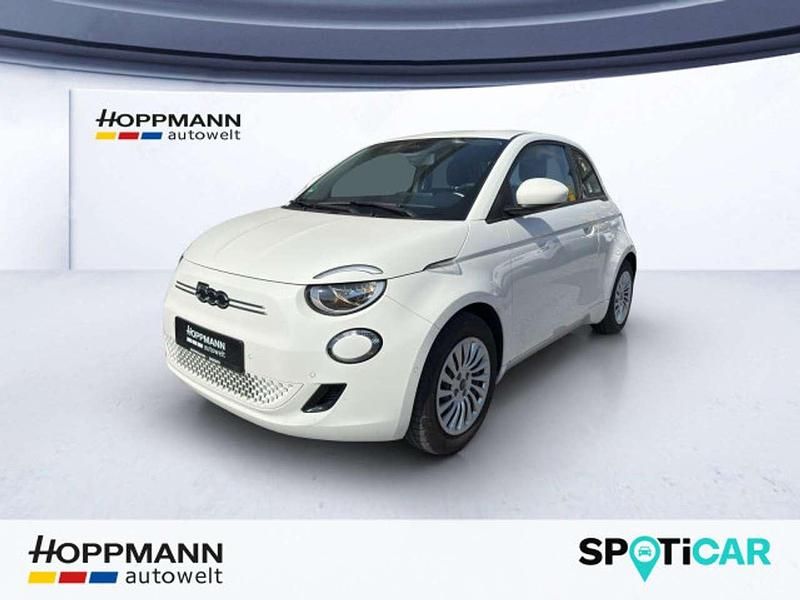 Weiß Gebraucht 2023 Fiat 500e Limousine | 19.990 € (Guter Preis) - Bild 1/3