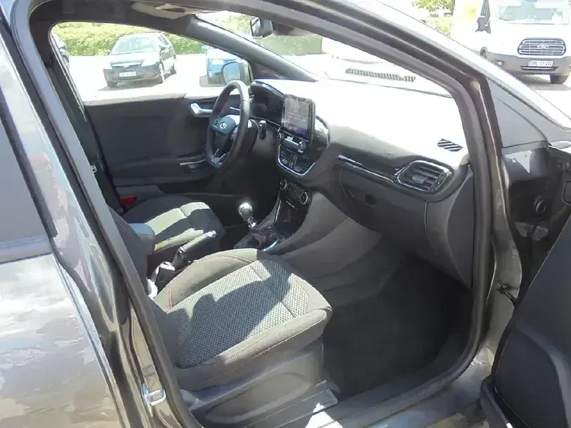Gebraucht Ford Puma ST-Line 125 PS (91 kW) 2023 Magneticgrau (metallic) SUV