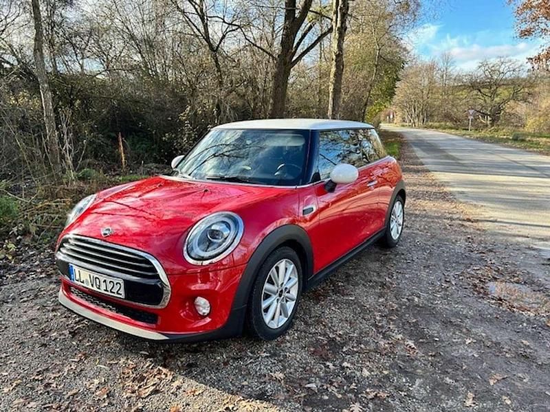Rot Gebraucht 2018 Mini Cooper Kleinwagen | 16.500 € (Fairer Preis) - Bild 1/4